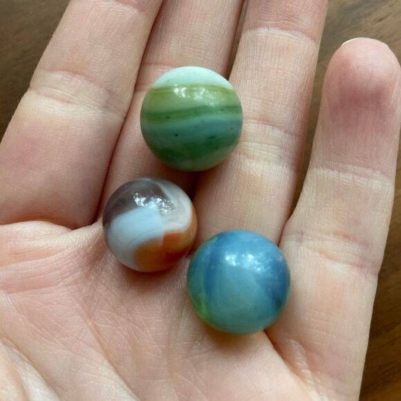 Vintage Swirl Marbles -set of three - Picture 1 of 2